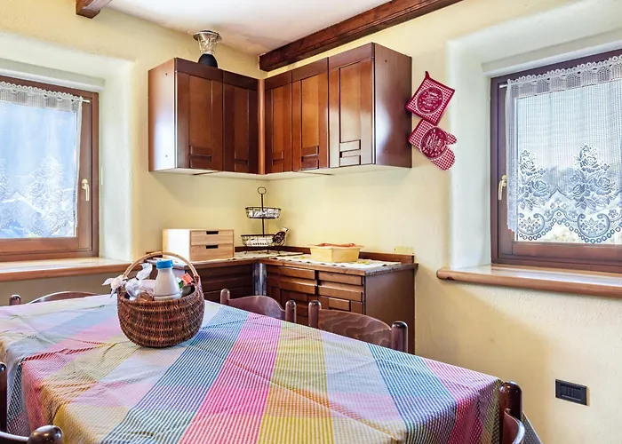 Lo Sondzo Holiday home *