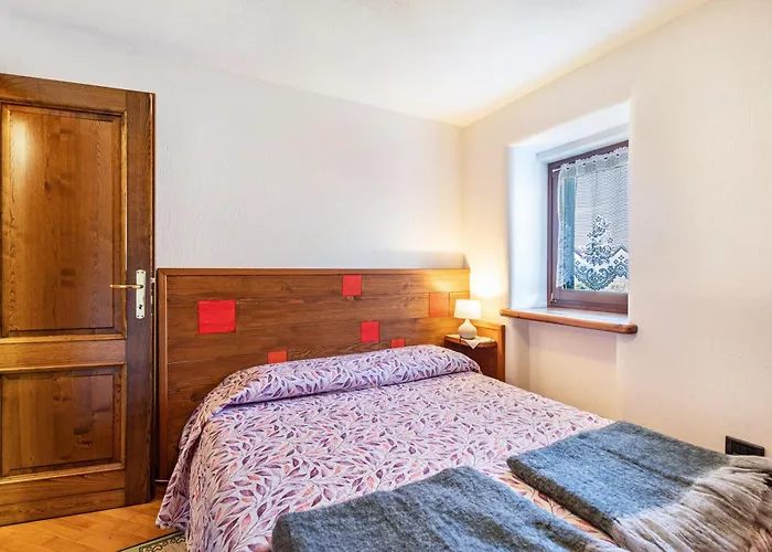 Holiday home Lo Sondzo